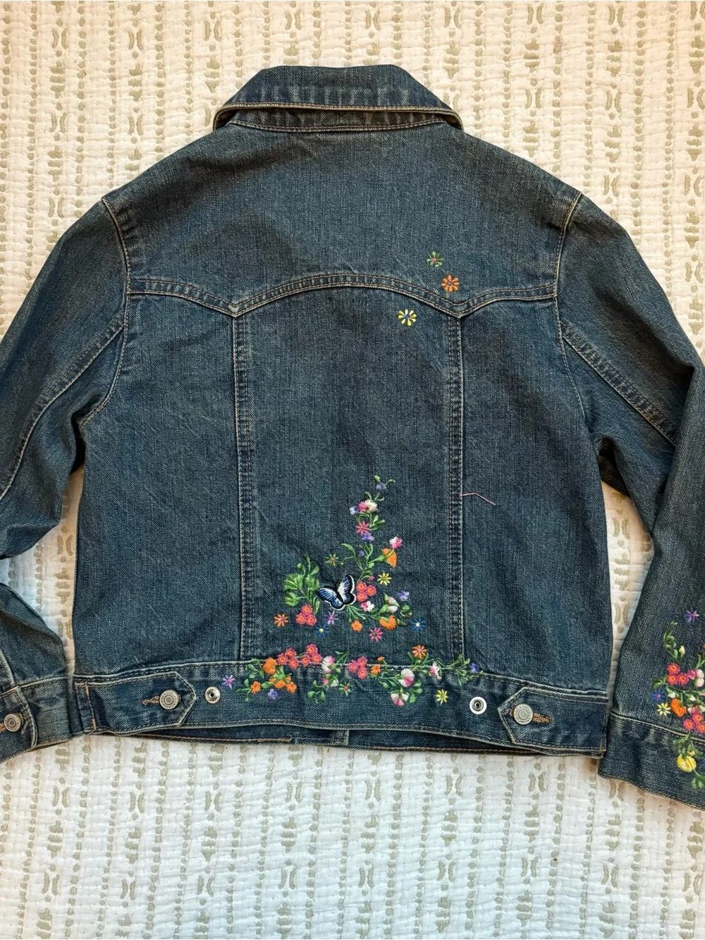 Vintage GAP Girls Denim Jean Jacket Embroidered Flowers Butterfly Size S